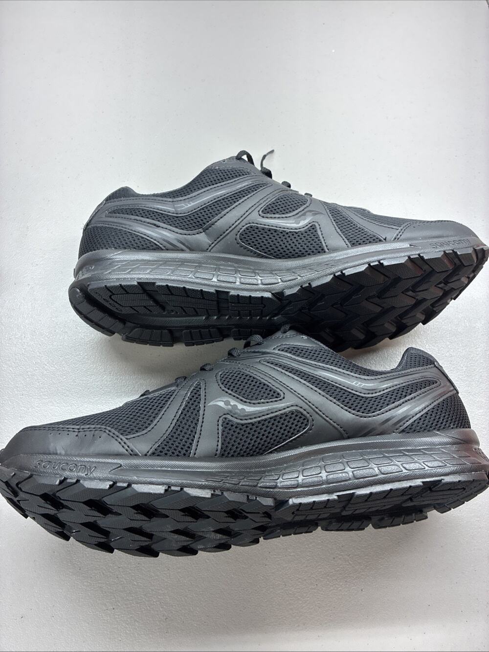 US M 12.5 Wide - Saucony Grid Cohesion 11 “Triple Black” S20421-4, Running Shoes